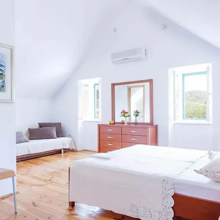 Bonaca Villa *